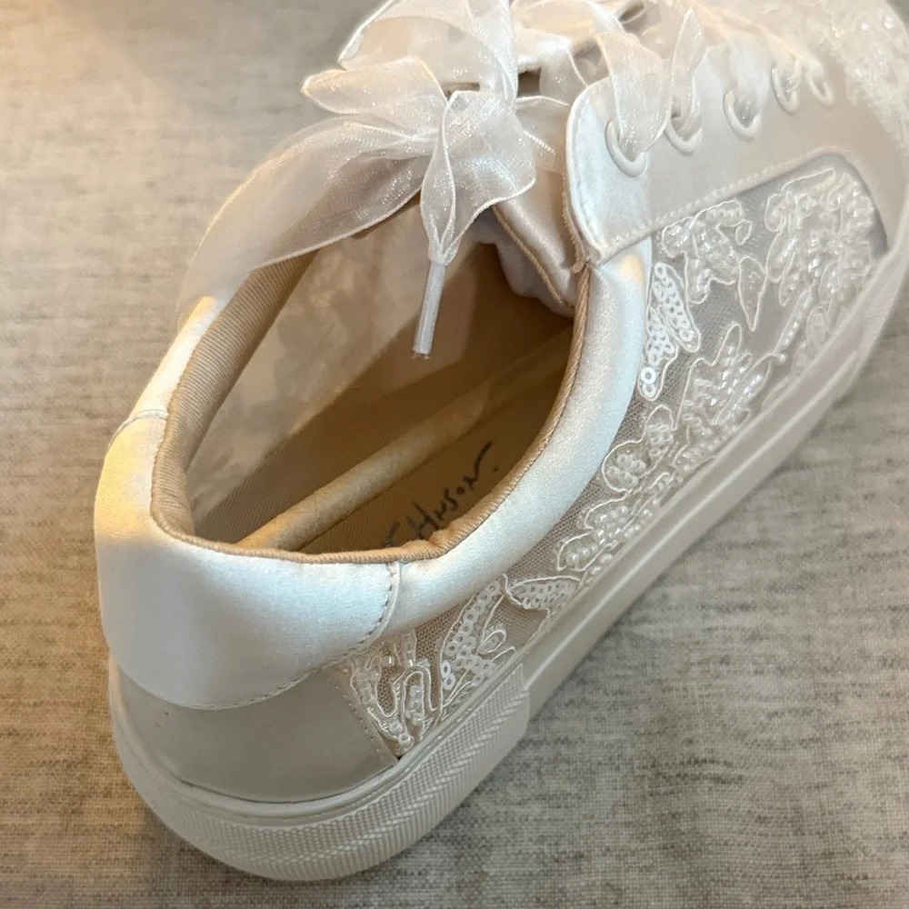 Betsey Johnson White Floral Lace Sneakers - Picture 5 of 7